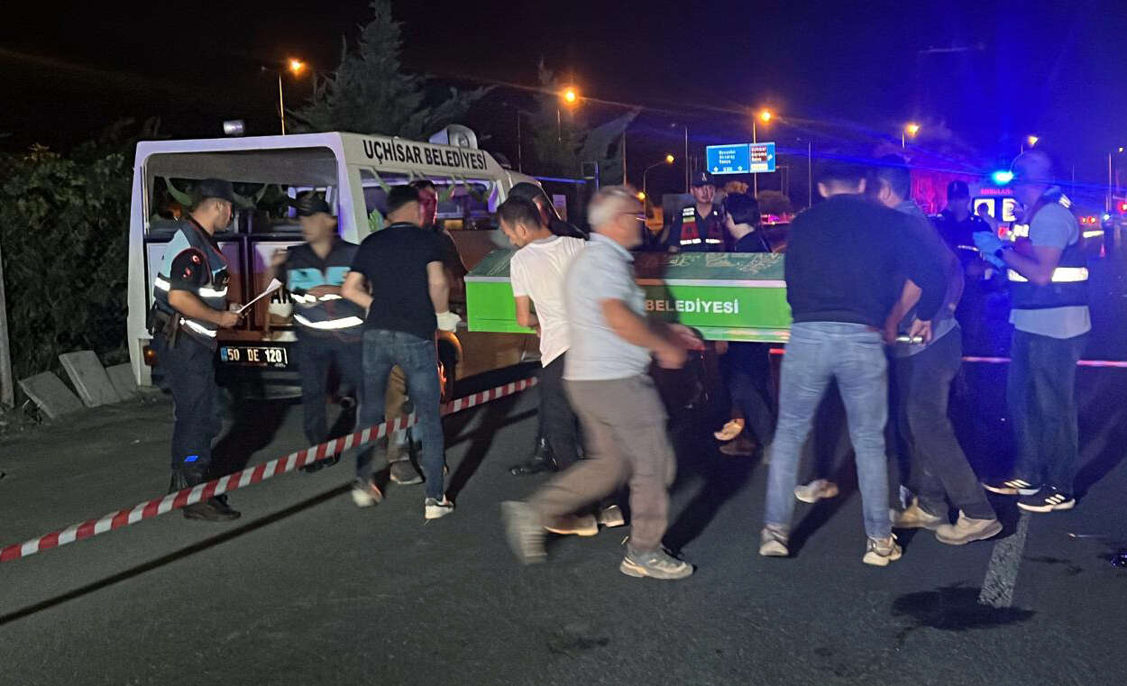 Ekmek parası için yola çıkan gençten acı haber geldi 6